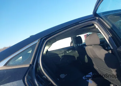 2017 Honda Civic Ex z USA, uszkodzony, nr VIN 19XFC2F72HE024028